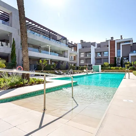 Genteel Terrace Apartment *